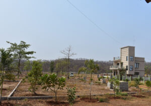 gallery 36 shrushti flot 9
